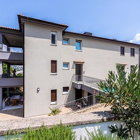 Apartments Vugrinec With Terrace Baška Dış mekan fotoğraf